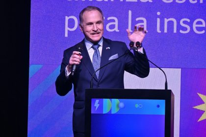 huawei-le-respondio-al-embajador-de-estados-unidos-que-acuso-a-la-empresa-de-compartir-sus-datos-con-el-partido-comunista-chino