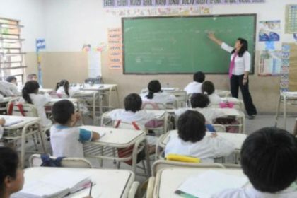morosidad:-el-gobierno-mantiene-los-vouchers-educativos-a-las-familias-que-adeuden-cuotas-en-colegios-privados