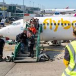 trabajadores-de-flybondi-denuncian-despidos,-salarios-adeudados-y-falta-de-obra-social