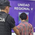 entro-a-un-bazar-de-puerto-iguazu,-eligio-varios-productos-e-intento-salir-sin-pagar:-termino-detenido