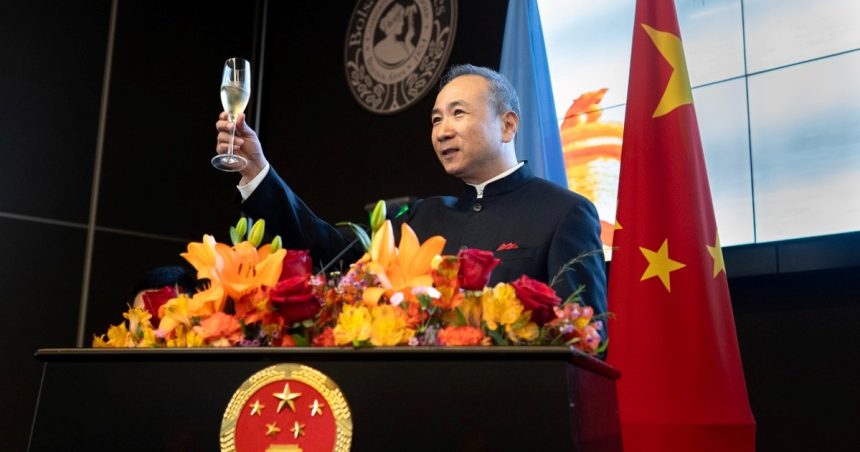 la-embajada-china-le-respondio-a-peter-lamelas:-“lo-que-hace-la-parte-estadounidense-es-motivado-por-la-mentalidad-de-guerra-fria”
