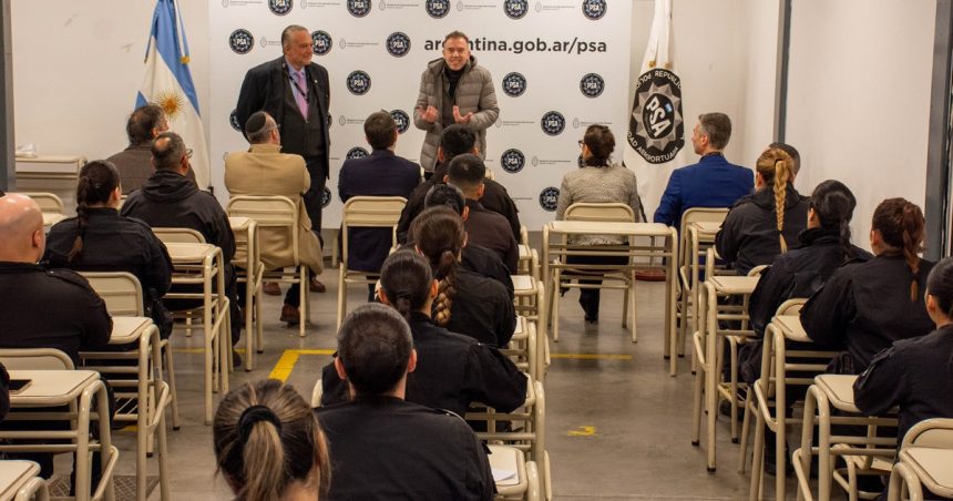 la-estrecha-relacion-entre-el-gobierno-e-israel:-ahora-le-dan-clases-de-hebreo-a-los-efectivos-de-la-psa