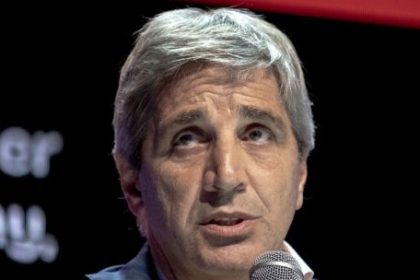 argentina-eases-post-2001-dollar-loan-curbs-to-boost-economy