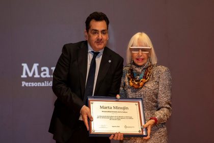 marta-minujin-fue-reconocida-como-personalidad-emerita-de-la-cultura