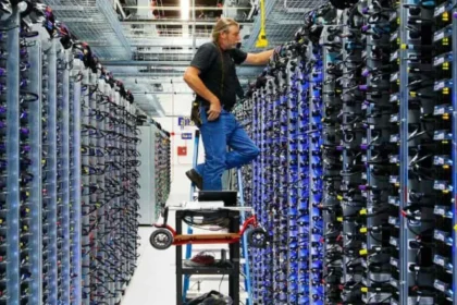 google-pone-en-jaque-el-agua-de-una-ciudad-con-un-megacentro-de-datos