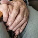 jubilacion-en-espana:-le-descontaran-15%-a-quienes-hayan-trabajado-mas-de-40-anos-si-adelantan-el-retiro