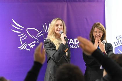 karina-abre-el-dialogo-con-el-macrismo,-pero-no-se-“entrega”-a-los-acuerdos