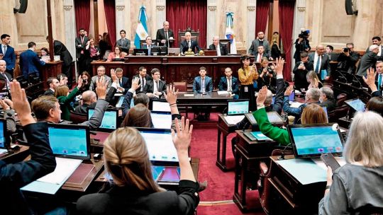 la-dificil-victoria-de-milei:-gano-en-el-congreso,-pero-perdio-en-las-redes