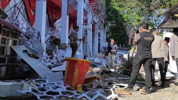 dos-terremotos-en-pocas-horas-sacudieron-indonesia-y-espana:-al-menos-38-muertos,-danos-y-evacuaciones