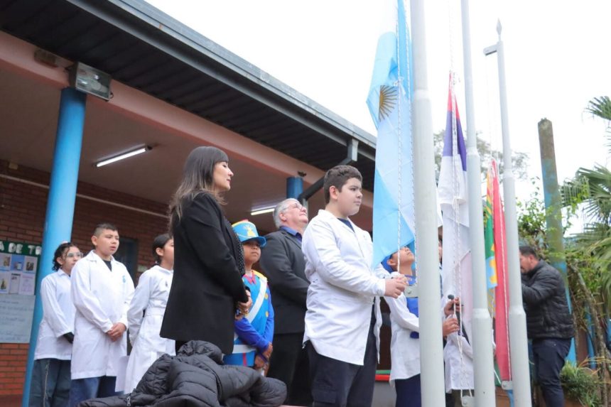 eldorado-conmemoro-el-paso-a-la-inmortalidad-del-libertador-general-jose-de-san-martin-en-la-escuela-829