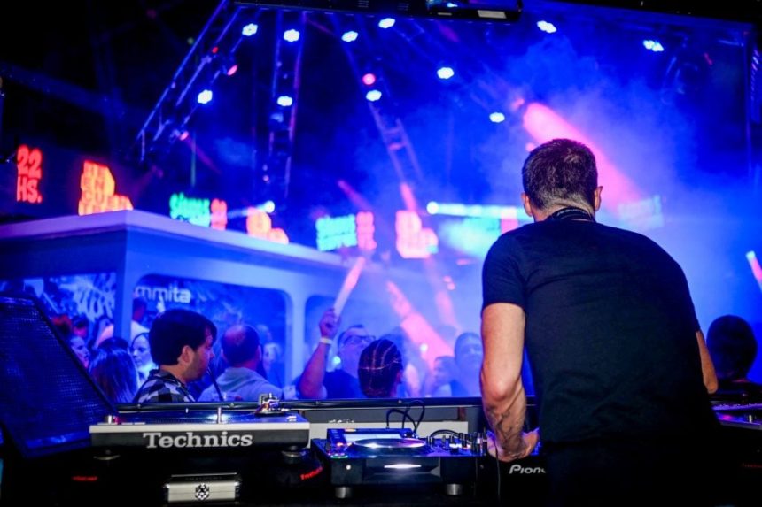 ticket-misiones-|-el-after-office-+30-volvio-a-hacer-explotar-posadas:-una-noche-de-musica,-baile-y-reencuentros
