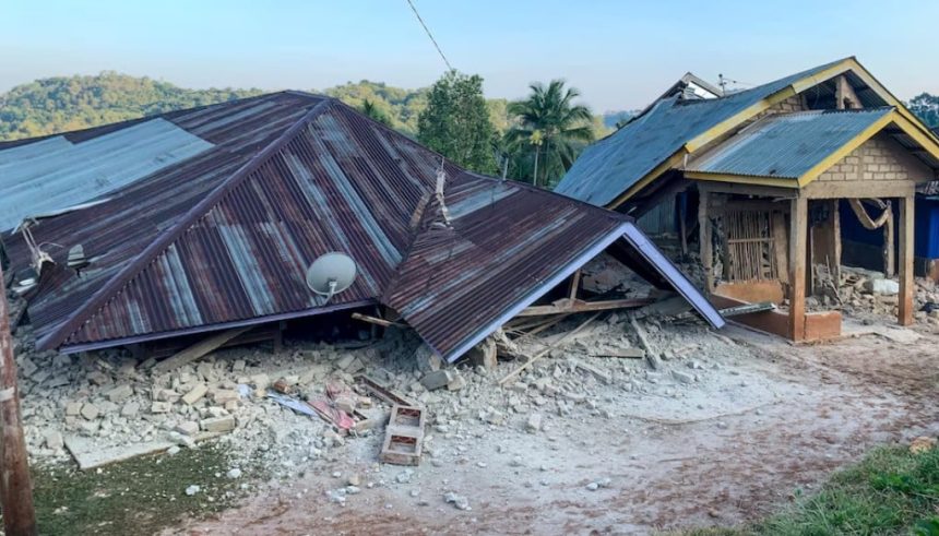 terremoto-de-7,7-en-indonesia-y-espana:-al-menos-47-muertos-y-alerta-de-tsunami-en-varias-provincias