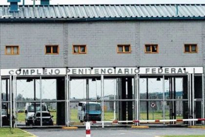 la-fuga-del-penal-de-ezeiza-en-el-dia-del-nino:-el-tragico-destino-de-los-evadidos