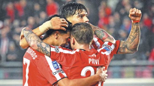un-clasico-en-la-plata:-estudiantes-goleo,-celebro-y-humillo-a-un-gimnasia-aturdido