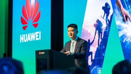 como-opera-huawei,-el-gigante-privado-que-transformo-el-bloqueo-en-crecimiento
