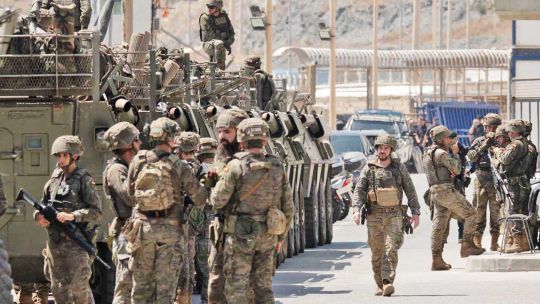 espana-militariza-ceuta-ante-otro-intento-de-asalto-masivo-de-migrantes-desde-marruecos