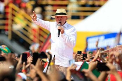 lula-arranco-en-pie-de-guerra:-“invertiremos-en-defensa-para-que-nadie-invada-este-pais-para-llevarse-al-presidente…”