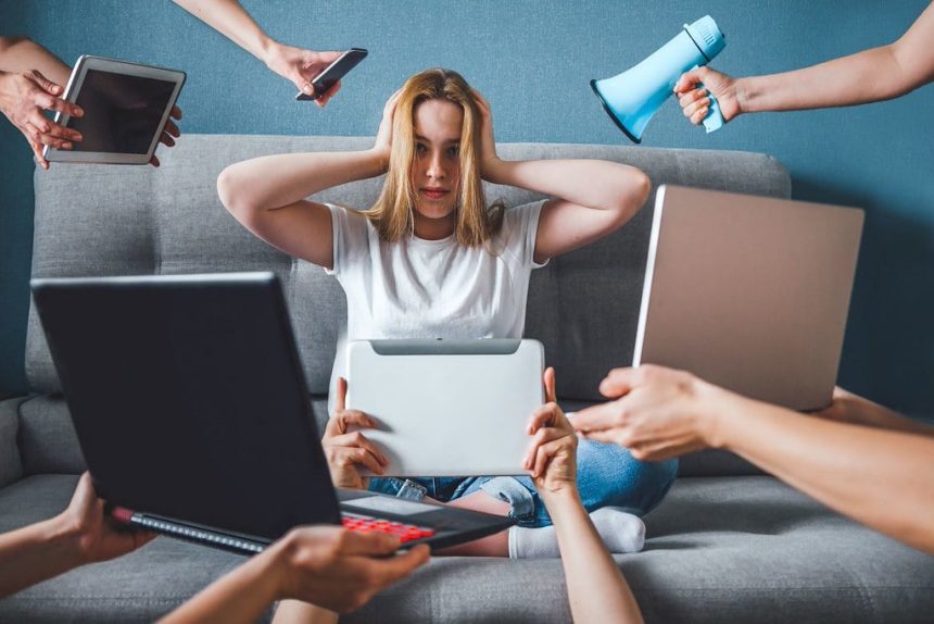 la-era-de-la-desinformacion:-¿quien-protege-las-condiciones-del-debate-publico-en-redes-sociales?