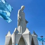 polonia:-inauguraron-en-konotopie,-un-pueblo-de-120-habitantes,-la-estatua-de-la-virgen-maria-mas-alta-de-europa
