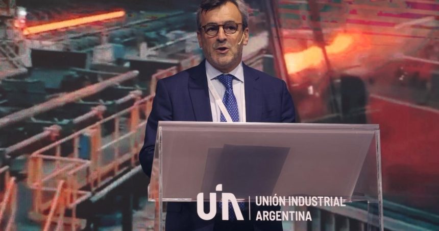 el-dia-de-la-industria-se-celebra-en-un-laboratorio:-el-mensaje-que-la-uia-le-quiere-hacer-llegar-al-gobierno