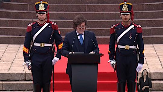 milei-encabezo-el-homenaje-al-general-san-martin:-“nos-dejo-la-libertad-como-mandato”