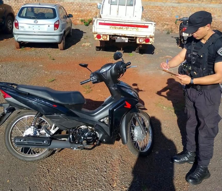 robo-una-moto-en-obera,-choco-durante-la-fuga-y-termino-detenido