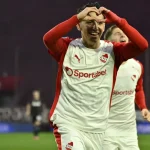con-dupla-interina-y-en-plena-crisis-futbolistica,-independiente-corto-la-racha-negativa-y-vencio-3-1-a-lanus-por-la-quinta-fecha-del-torneo-clausura