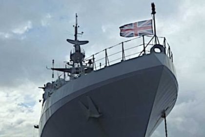 mas-alla-de-malvinas:-el-mapa-de-la-red-britanica-que-atraviesa-el-atlantico-sur