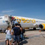 las-agencias-de-viajes-le-sueltan-la-mano-a-flybondi:-ya-no-venden-sus-pasajes,-pese-a-la-autorizacion-del-gobierno