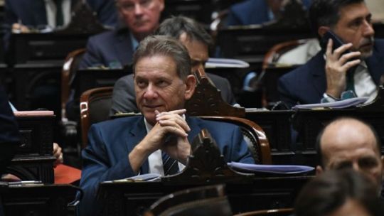 un-diputado-aliado-cruzo-a-santilli:-“estamos-lejos-de-que-las-demandas-esten-resueltas”