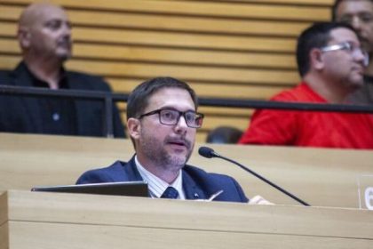 antecedentes-penales-en-cba:-agost-carreno-vuelve-a-la-carga-tras-el-caso-del-asesor-del-pj-detenido