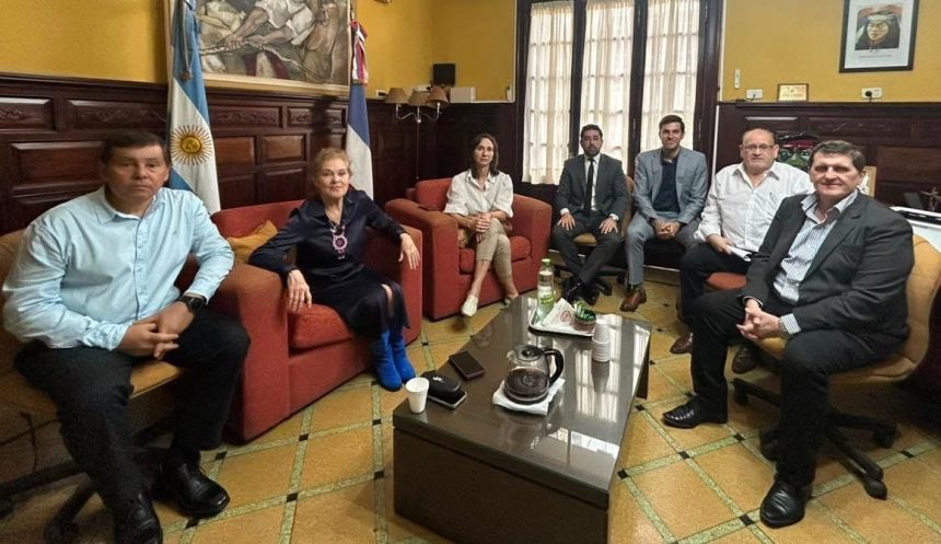 hacienda-y-el-poder-judicial-de-misiones-mantuvieron-una-mesa-de-trabajo-por-salarios-y-funcionamiento-de-la-justicia
