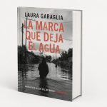 ‘la-marca-que-deja-el-agua’:-laura-garaglia-convierte-una-inundacion-en-memoria-colectiva