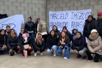 “piensen-la-proxima-vez-que-voten”:-el-discurso-tras-el-cierre-de-una-historica-fabrica-textil-que-tiene-como-socio-a-un-exjugador-de-los-pumas