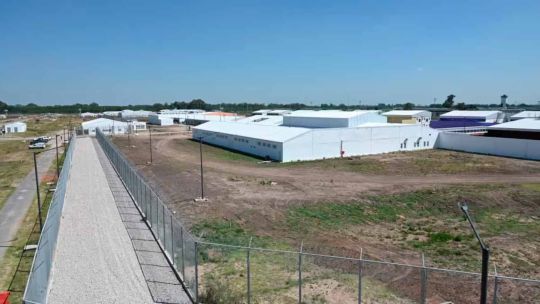 comienza-el-traslado-de-la-carcel-de-devoto-a-marcos-paz:-el-plan-para-cerrar-el-historico-penal-y-su-impacto-en-el-barrio