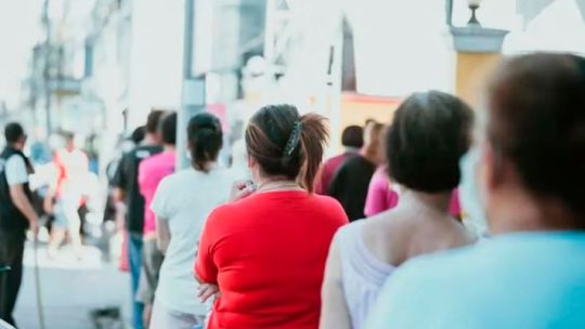los-gastos-fijos-cada-vez-pesan-mas-sobre-el-salario:-el-ingreso-disponible-cayo-8,2%-en-2026