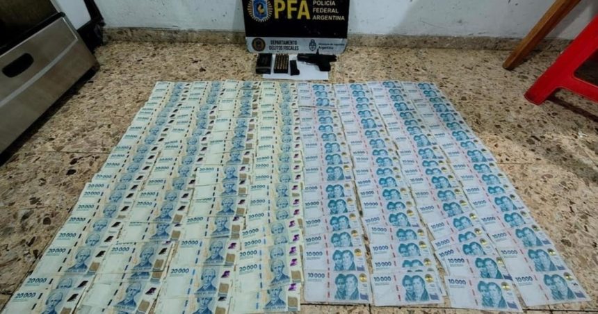 detienen-a-una-funcionaria-de-kicillof-por-el-lavado-de-$27-mil-millones-usando-datos-biometricos-de-ex-presos-y-vinculan-el-caso-con-sur-finanzas