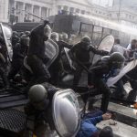 uno-de-los-detenidos-por-los-incidentes-tras-el-debate-de-la-ley-bases-ofrecio-pagar-250-mil-pesos-para-suspender-el-juicio:-fue-rechazado