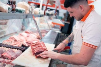 carne:-aunque-bajo-el-precio-en-julio,-el-consumo-sigue-en-minimos-historicos