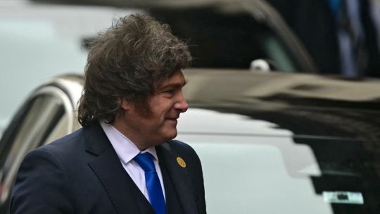 la-ausencia-de-milei-alimento-rumores-sobre-su-salud,-expuso-el-poder-de-karina-y-obligo-al-gobierno-a-salir-a-desmentirlos