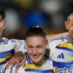 boca-piso-fuerte,-goleo-4-a-0-a-recoleta-en-paraguay-y-se-metio-en-los-cuartos-de-final-de-la-copa-sudamericana