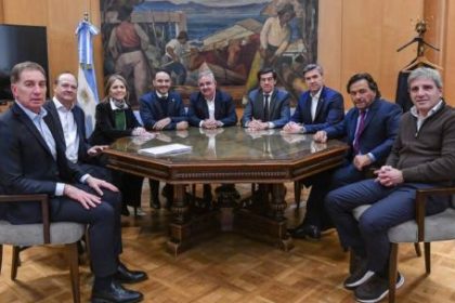 nacion-y-gobernadores-del-norte-grande-acordaron-avanzar-con-subsidios-para-zonas-calidas