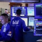 un-respiro-para-el-riesgo-pais:-baja-a-509,-tras-alcanzar-su-mayor-nivel-en-3-meses