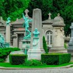 cementerios-que-se-convirtieron-en-atracciones-turisticas:-el-debate-que-ahora-llega-a-la-recoleta