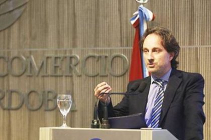“empate-tactico”:-dequino-advirtio-que-la-especulacion-con-2027-congela-los-proyectos-del-rigi-y-apura-el-cierre-de-empresas