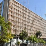 confirmaron-cuando-cobran-los-estatales-de-chaco:-los-sueldos-llegan-con-5%-de-aumento