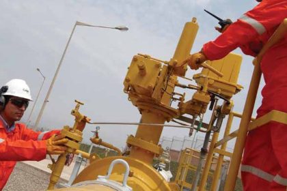 luz-verde-a-un-rigi-de-us$-6.400-millones-para-techint,-que-quiere-ganar-protagonismo-en-vaca-muerta