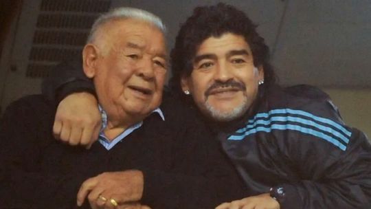 papelon-historico-en-el-juicio-por-maradona:-la-junta-medica-analizo-por-error-los-estudios-clinicos-de-su-padre