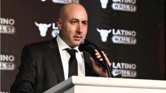 la-trayectoria-de-cerimedo-bajo-la-lupa:-crecen-las-dudas-sobre-su-formacion-universitaria-y-la-relacion-con-la-politica