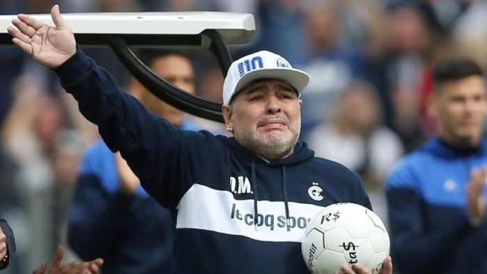 papelon-en-el-juicio-por-la-muerte-de-maradona:-la-junta-medica-analizo-por-error-estudios-de-su-padre